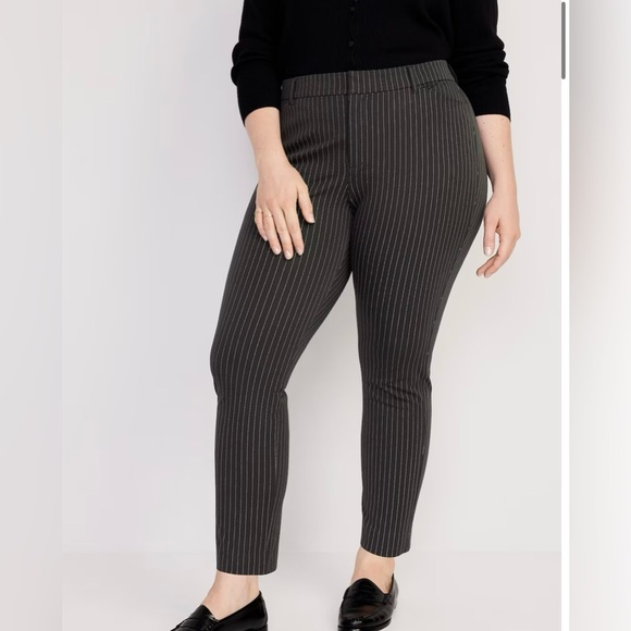 Old Navy Pants - Old Navy Plus High-Waisted Pixie Skinny Ankle Pants, Pinstripe, Size 28R, NWT